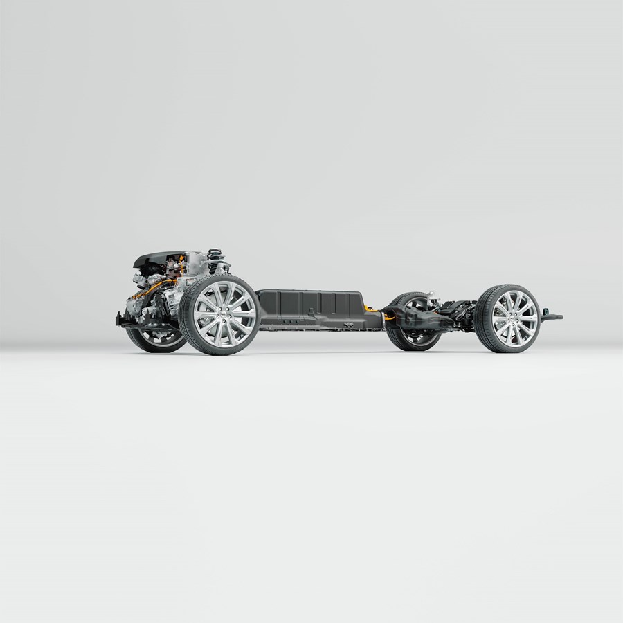 Technical cutaway Volvo Cars' new Recharge plug-in hybrid powertrain