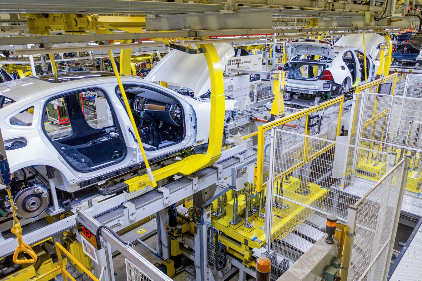 沃尔沃汽车大庆工厂成为黑龙江省首个智能工厂