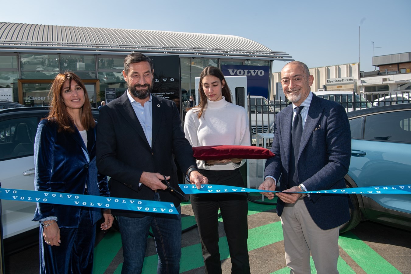 Volvo C40 Full electric - Consegna al sindaco di Ferrara
