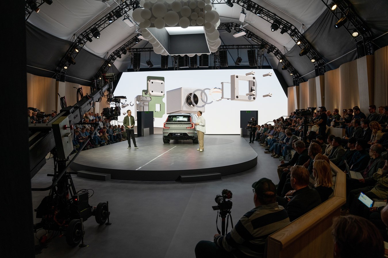 Volvo EX90 Reveal Safety
