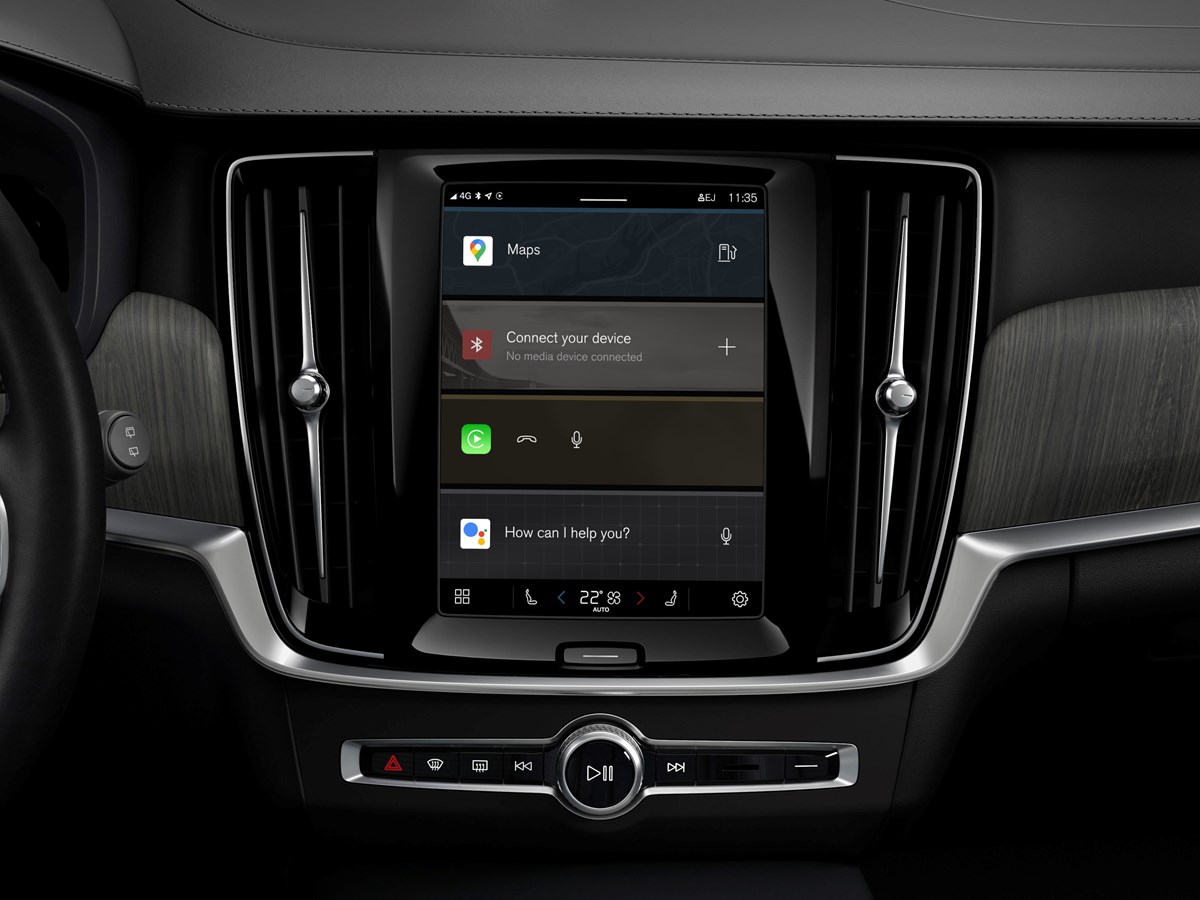 Volvo V90 - Hang up on centre display with Apple CarPlay