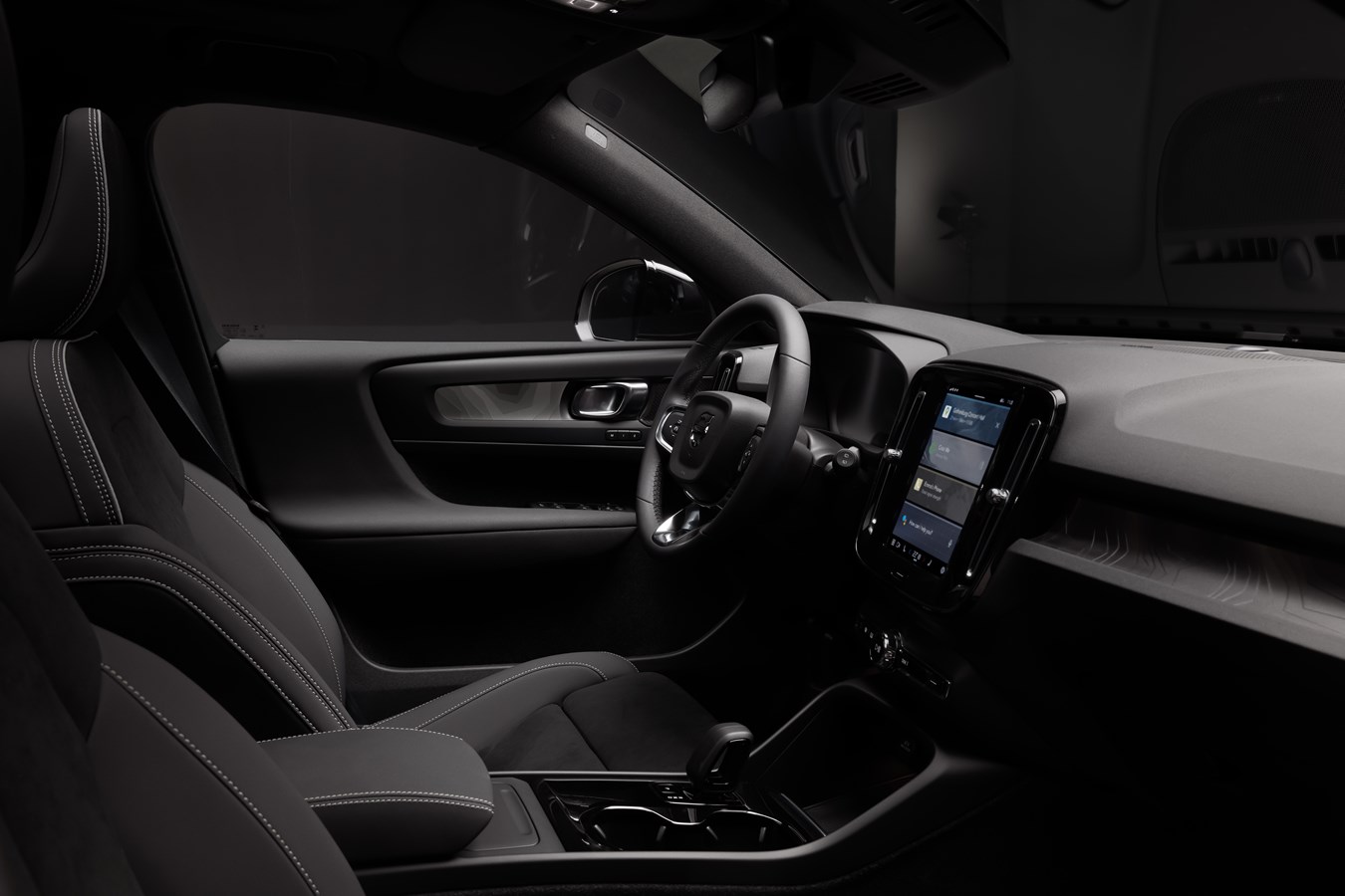 Volvo EX40, Volvo XC40 und Volvo EC40 Black Edition Interior (ab Modelljahr 2025)