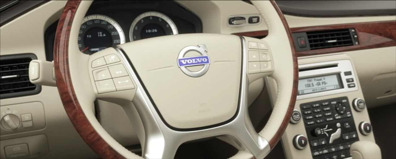 Interior - Volvo S80 - Video Still