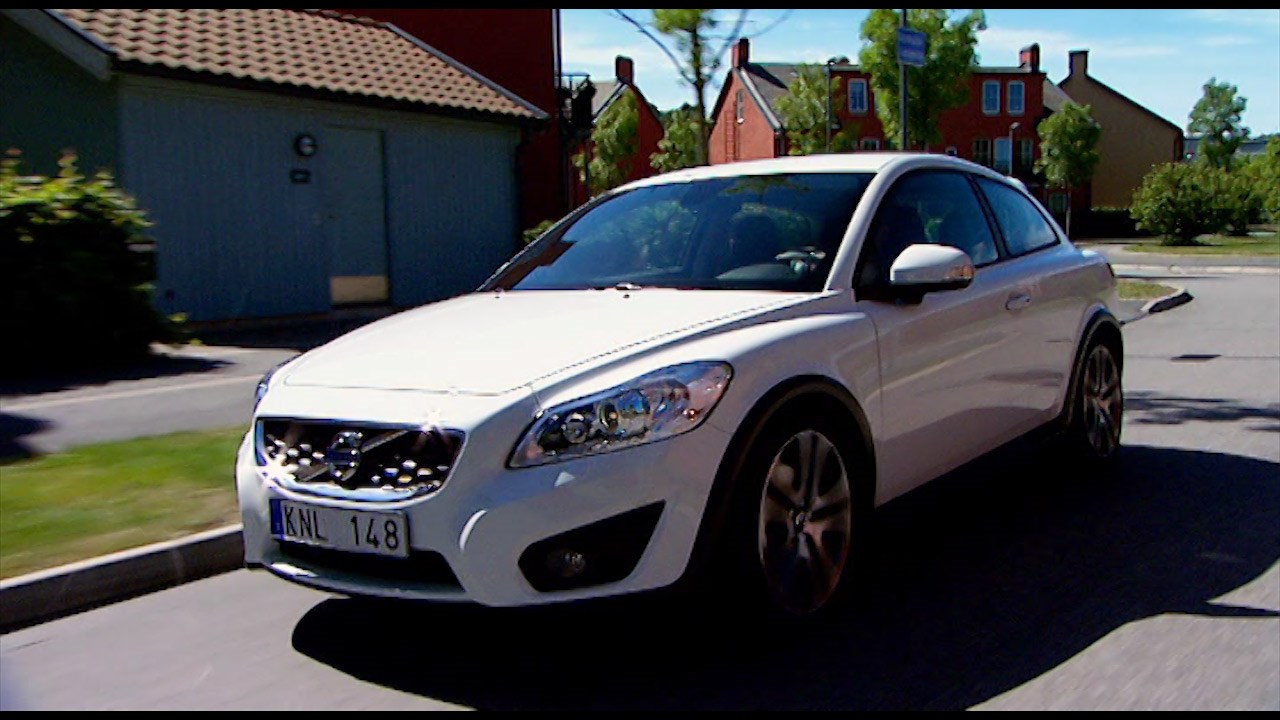 Volvo C30, model year 2011, driving footage - Video Still