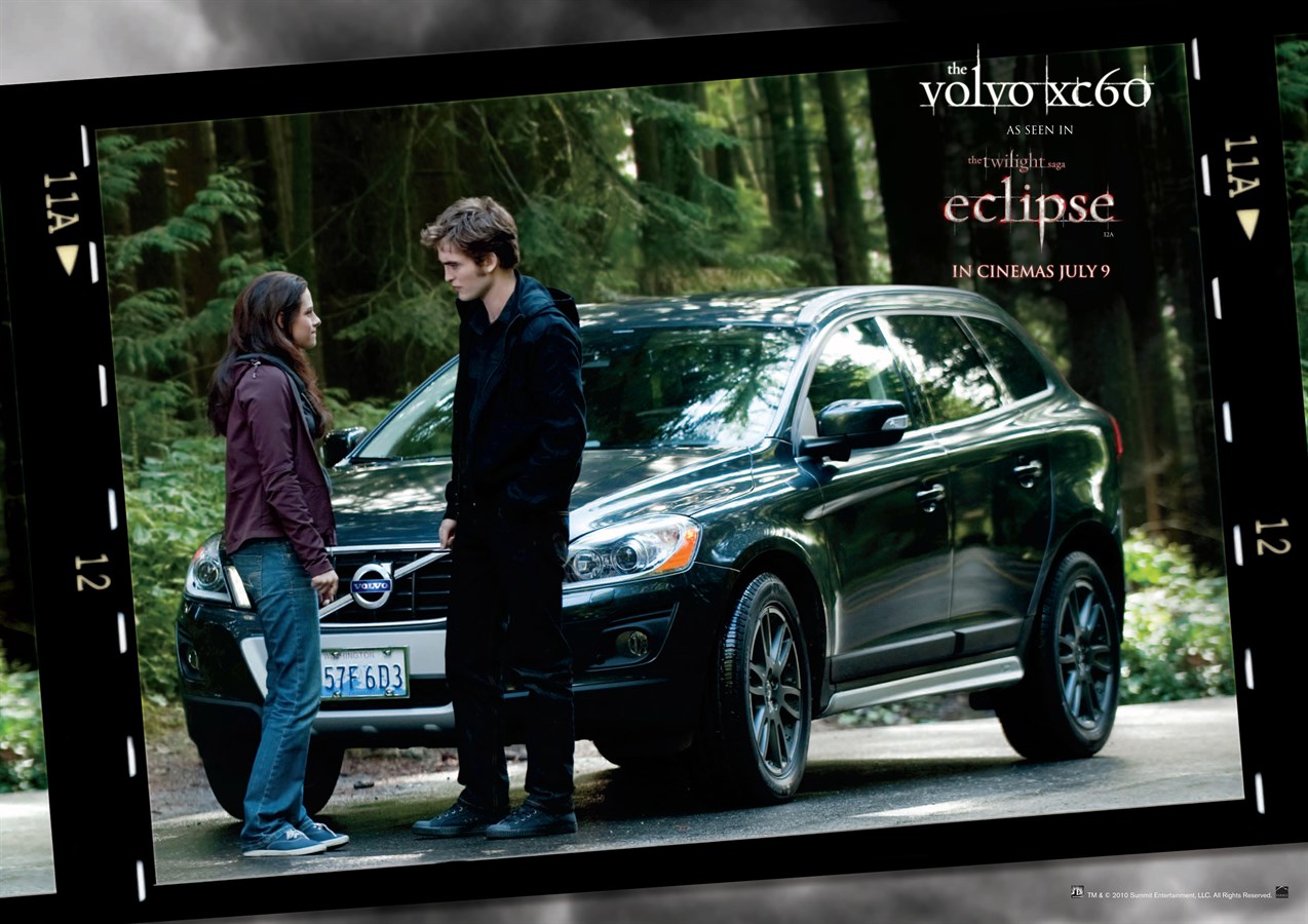 Edward and Bella in front of a Volvo XC60, Eclipse the third film in the Twilight saga
