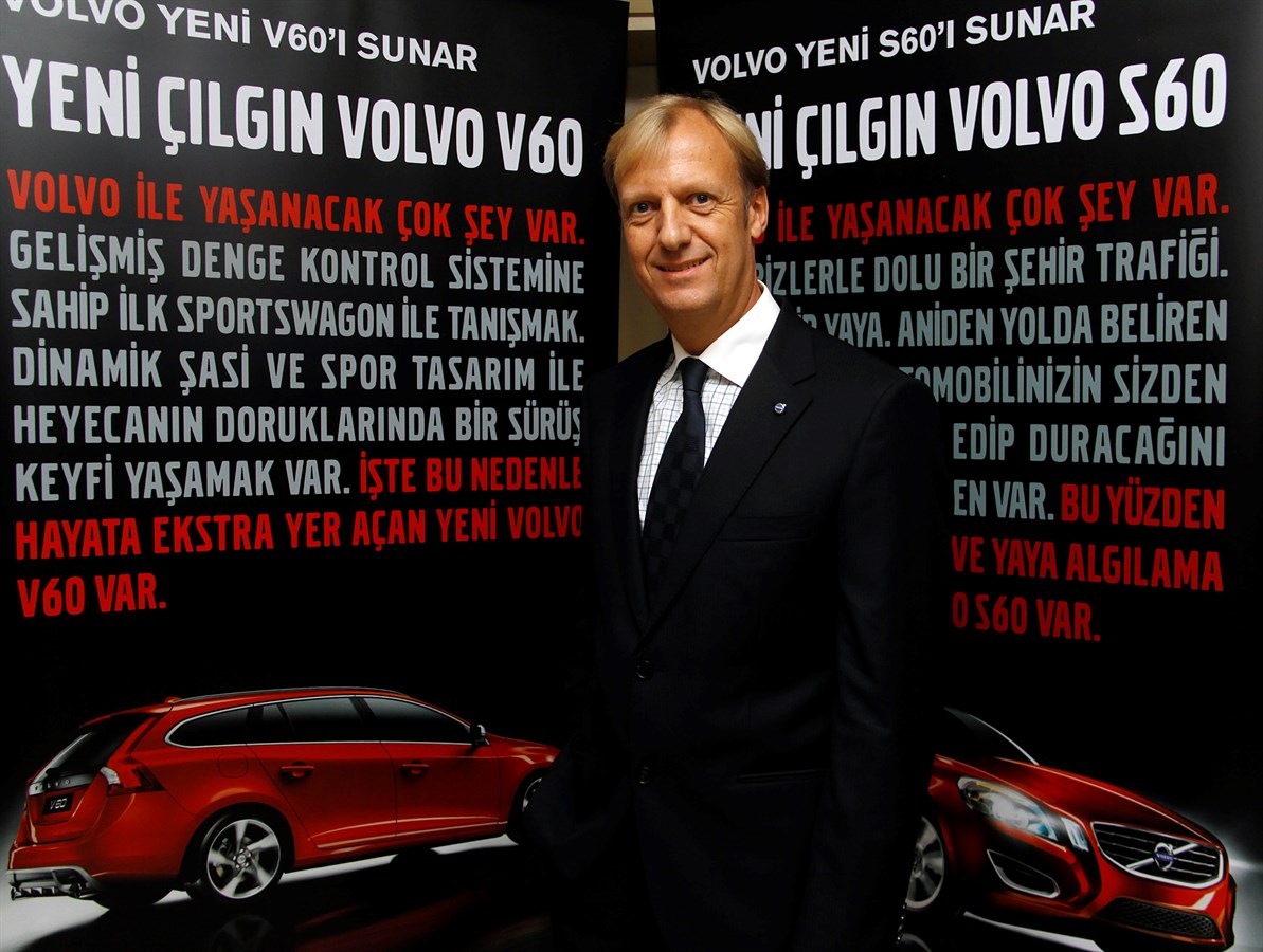 Yeni Volvo V60, 13. Uluslararası Auto Show’da otomobil tutkunlarıyla buluşuyor.