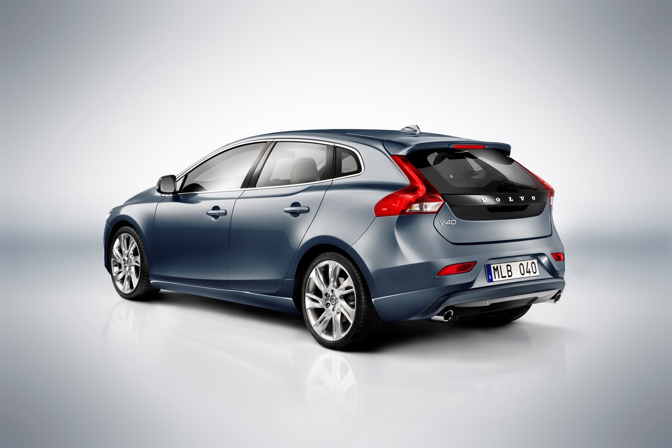 The All New Volvo V40 Driving Dynamics Agile Driving Pleasure In A Compact Package Volvo Cars Global Media Newsroom