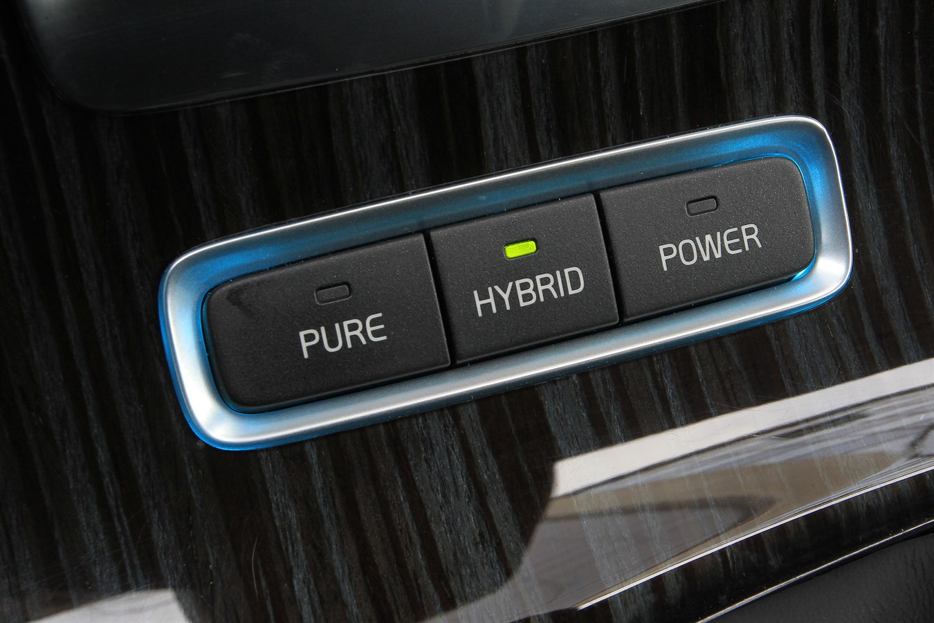 V60 Plug-in Hybrid