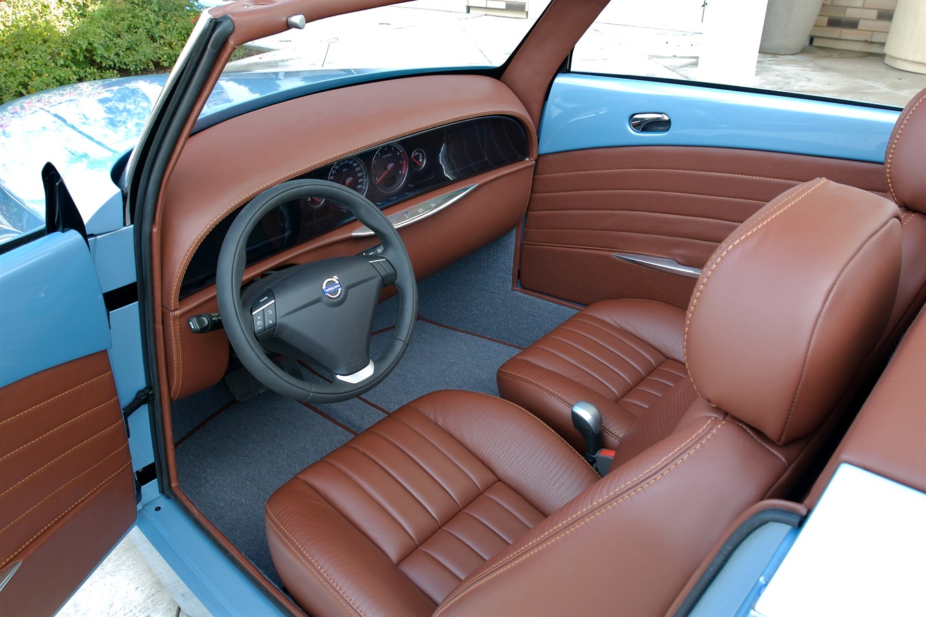 Caresto V8 Speedster Interior View