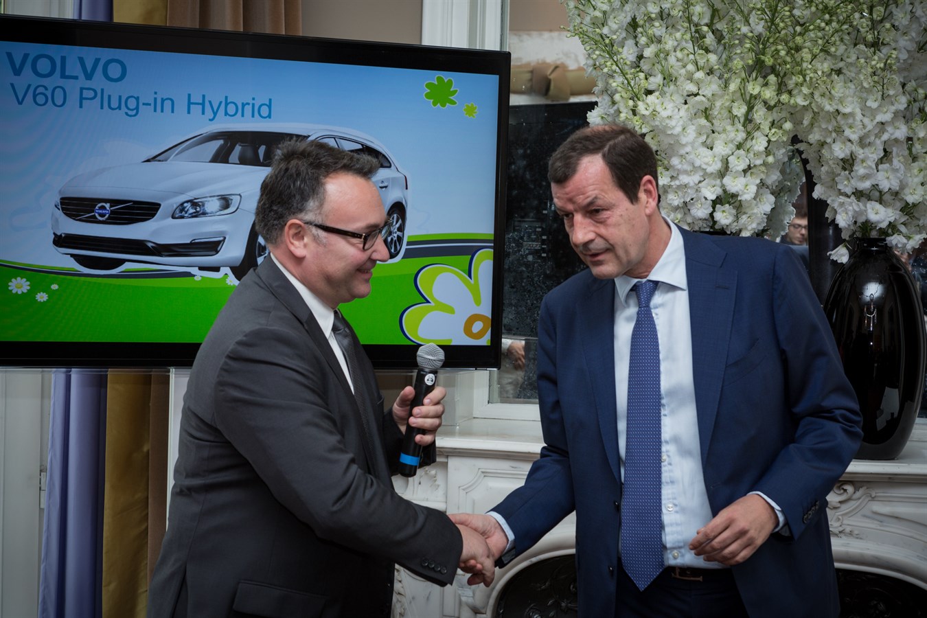 Prix Environnement MAAF 2013 - Volvo V60 Plug-In Hybrid