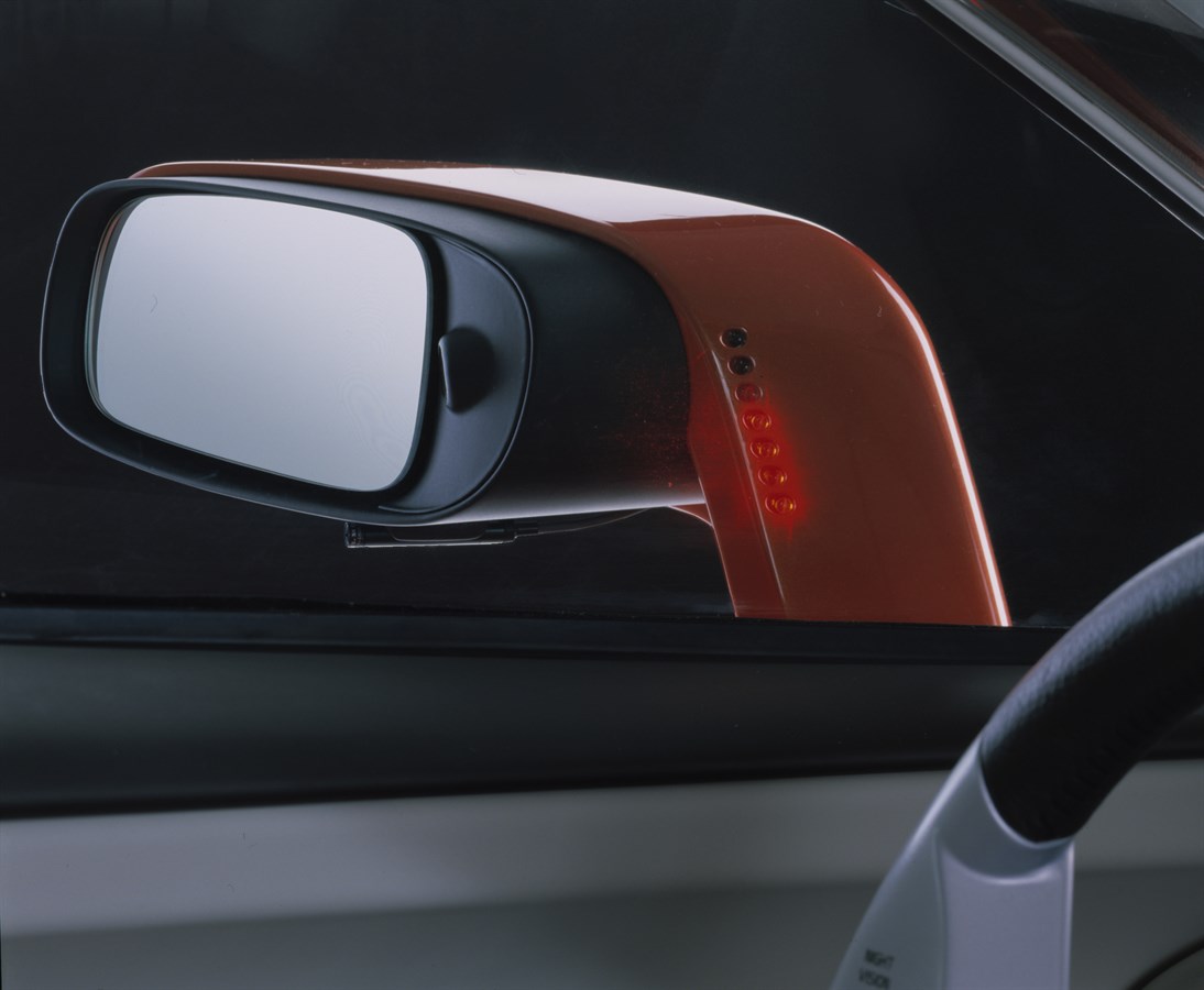 Volvo SCC2 - Safety Concept Car Rear-View Mirror
