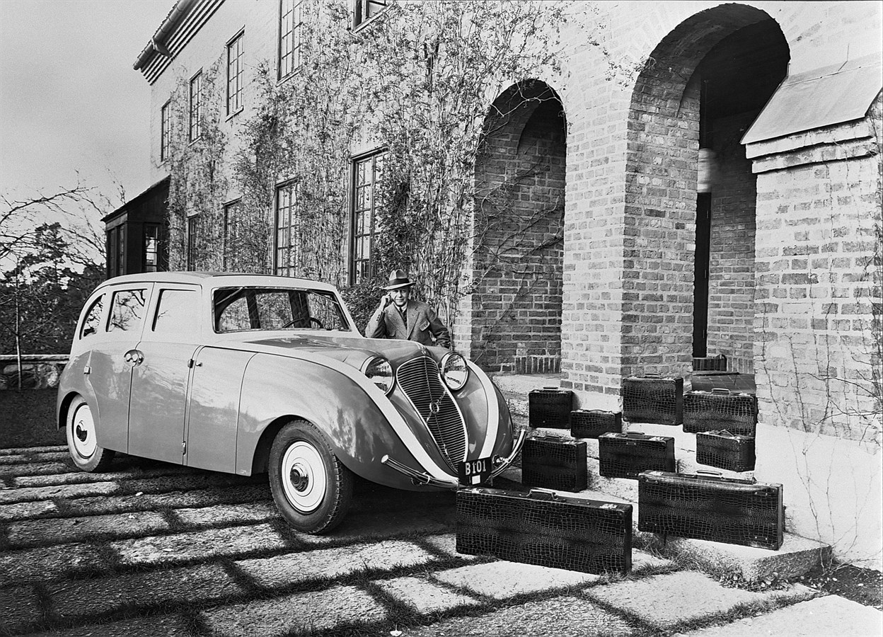 Venus Bilo, 1933, Commissioned by Volvo to test public reaction to a streamlined body shape before the PV36 (Carioca) was put inte production in 1935