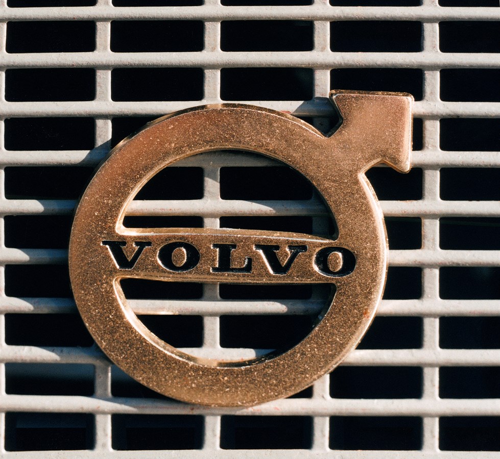 Volvo Logotype Iron Symbol 1957 (PV445 Duett)