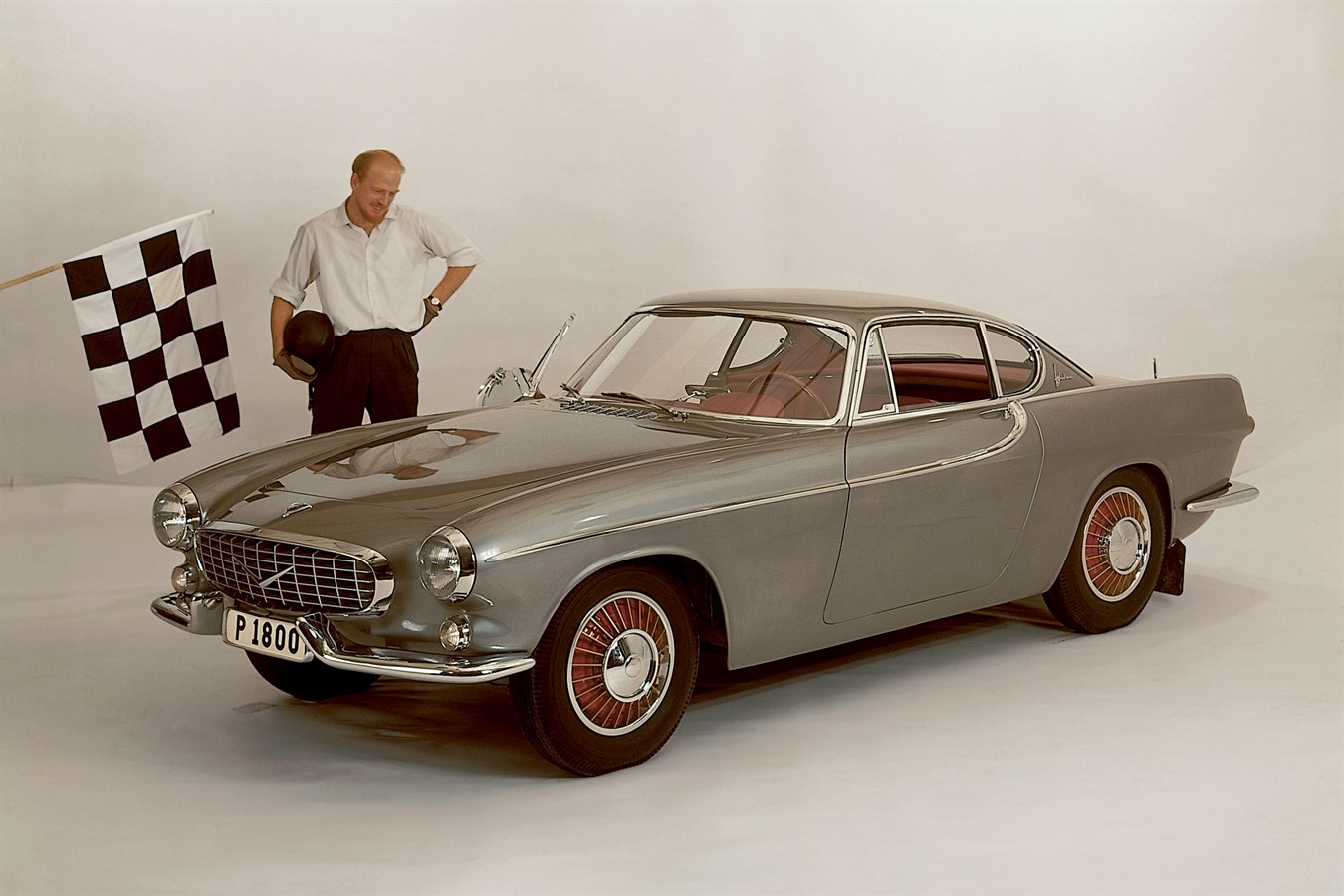 P1800 Prototype, 1960, with non-standard hub caps and rear wing antenna