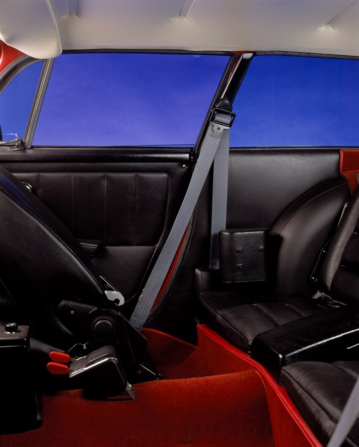 Front inertia-reel safety belts, introduced 1969