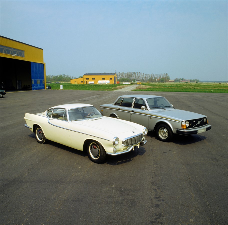 P1800 Prototype 1960 and 244, 1977 Jubilee version