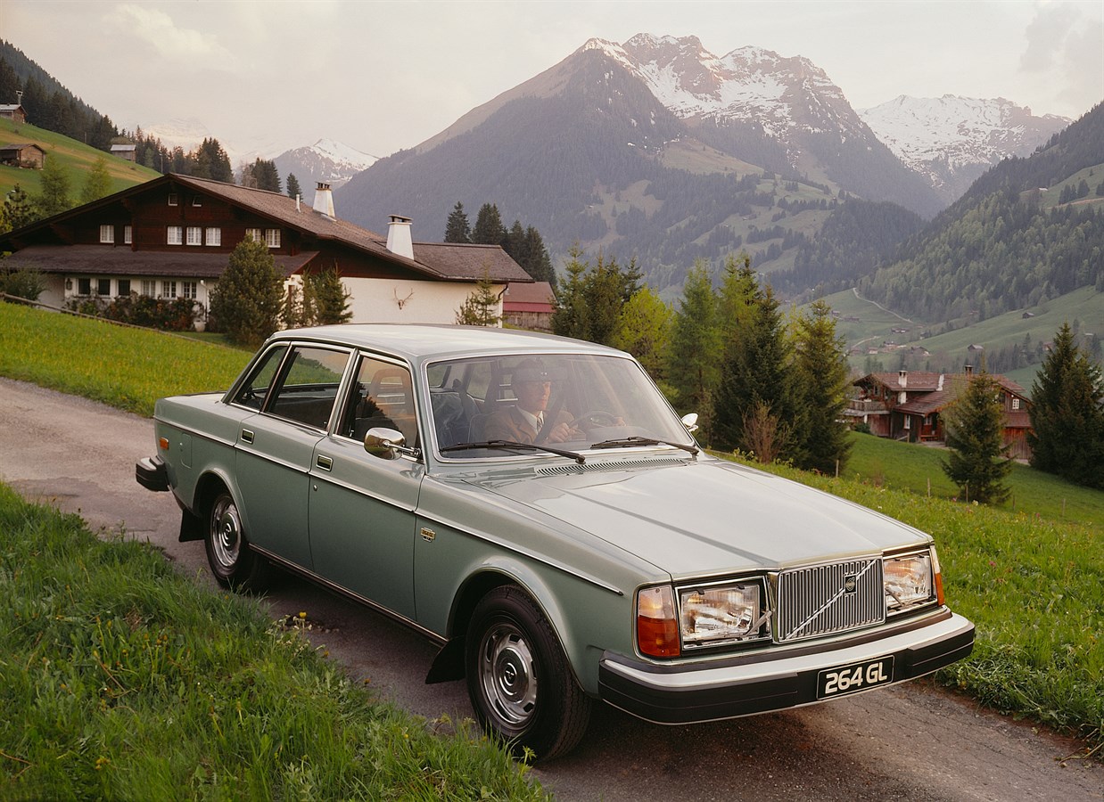 264 GL, 1977, in the Alps
