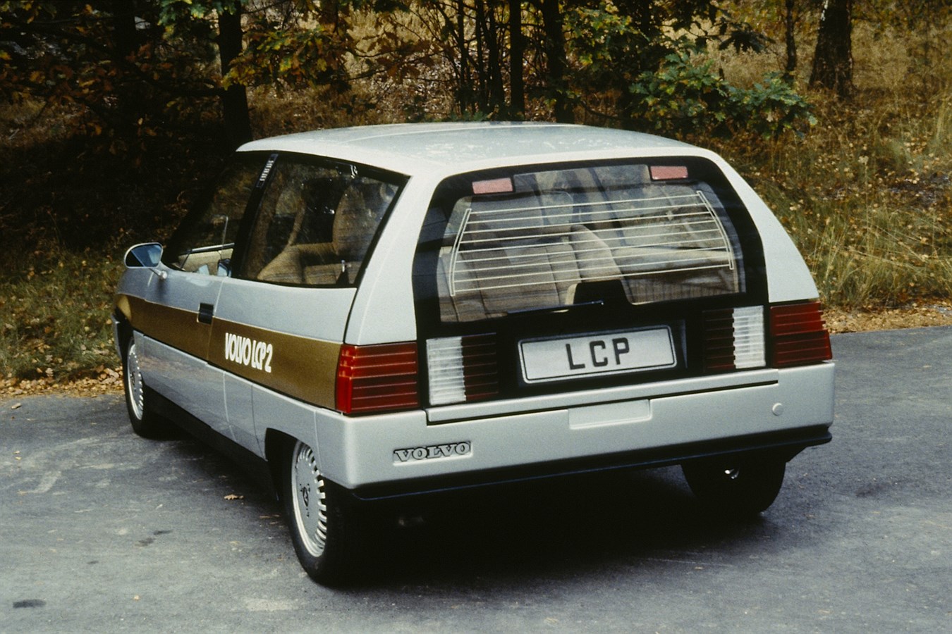 LCP2000  (Light Component Project), 1983, Several cars were built as part of the LCP2000 procect, with a range of engines to test different types of fuel. The LCP project was also devised to try out a number of lighter materials, including aluminium, magn
