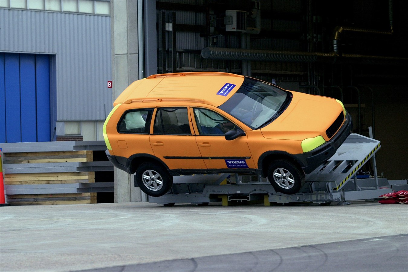 XC90, Roll over test