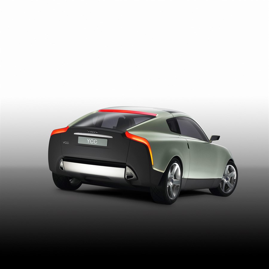 Volvo YCC (Your Concept Car), 2004, The first car to be developed by an all-female project team, the YCC has undoubtedly attract more attention than any other Volvo concept car. The scope of its world tour reflects the level of interest it has aroused. No