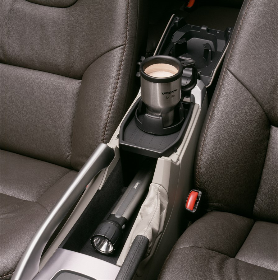 XC70, Multifunctionel middle front armrest