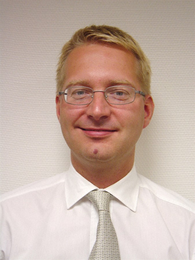 Niklas Gustavsson, responsabile per l'ambiente presso l'ufficio affari legali e pubblici. Agosto 2003