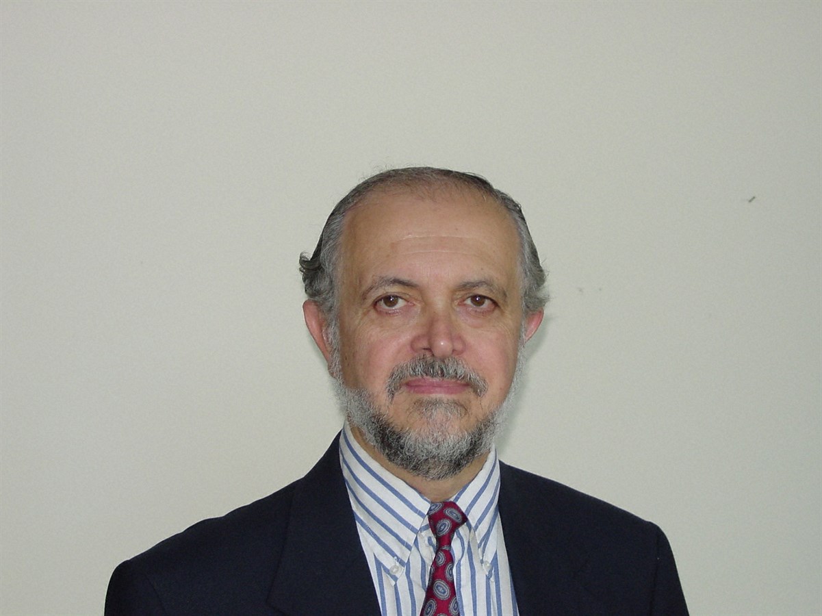 Dr Mario J. Molina, 2004 Volvo Environment Prize