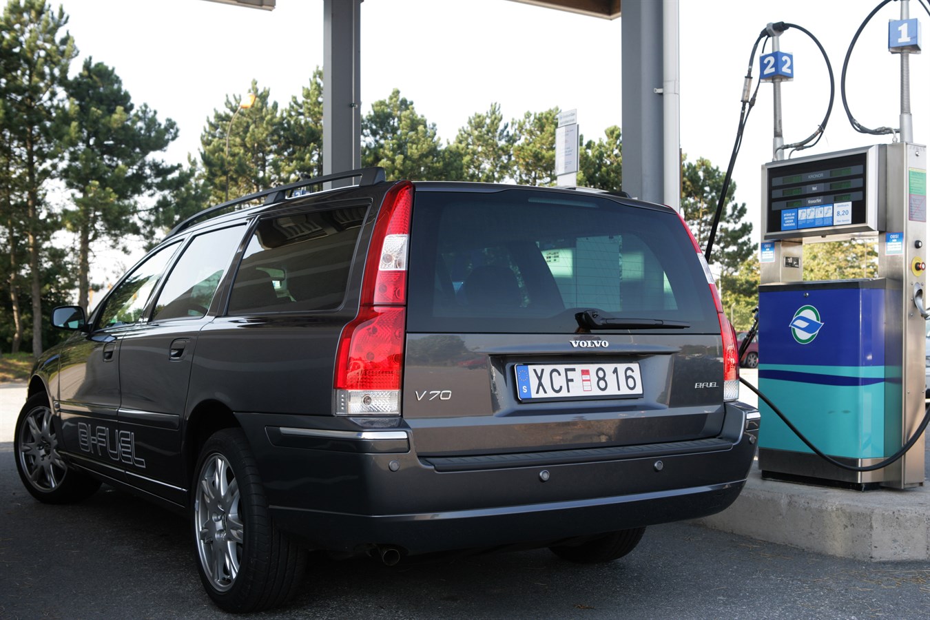 Volvo V70 Bi-Fuel (methane gas), Titanium Grey Metallic 455