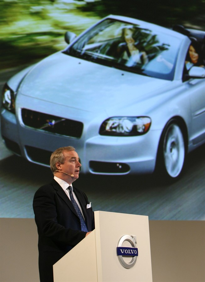 Volvo Cars starts production of the Volvo S40 in China. Fredrik Arp, President & CEO, Volvo Car Corporation.