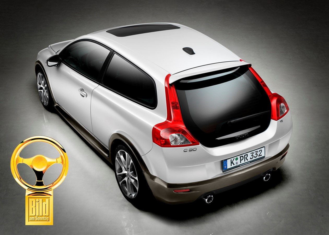 The Volvo C30 garnered one of the automotive industry’s most prestigious awards - the German Das Goldene Lenkrad 2006.