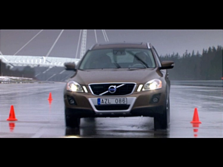 Volvo XC60  kampanj film:  Älg Test