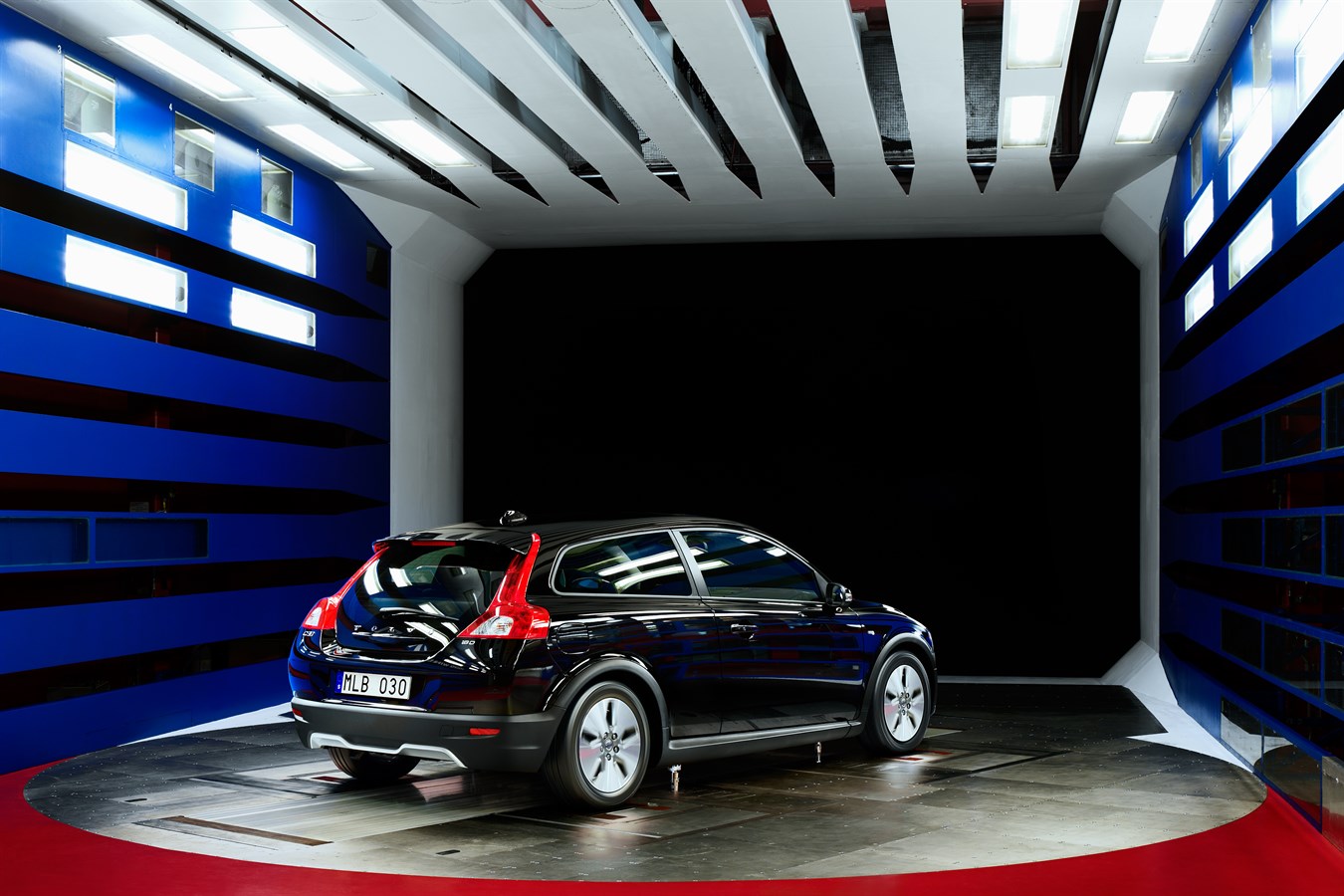 The Volvo Car Wind Tunnel, test of a Volvo C30