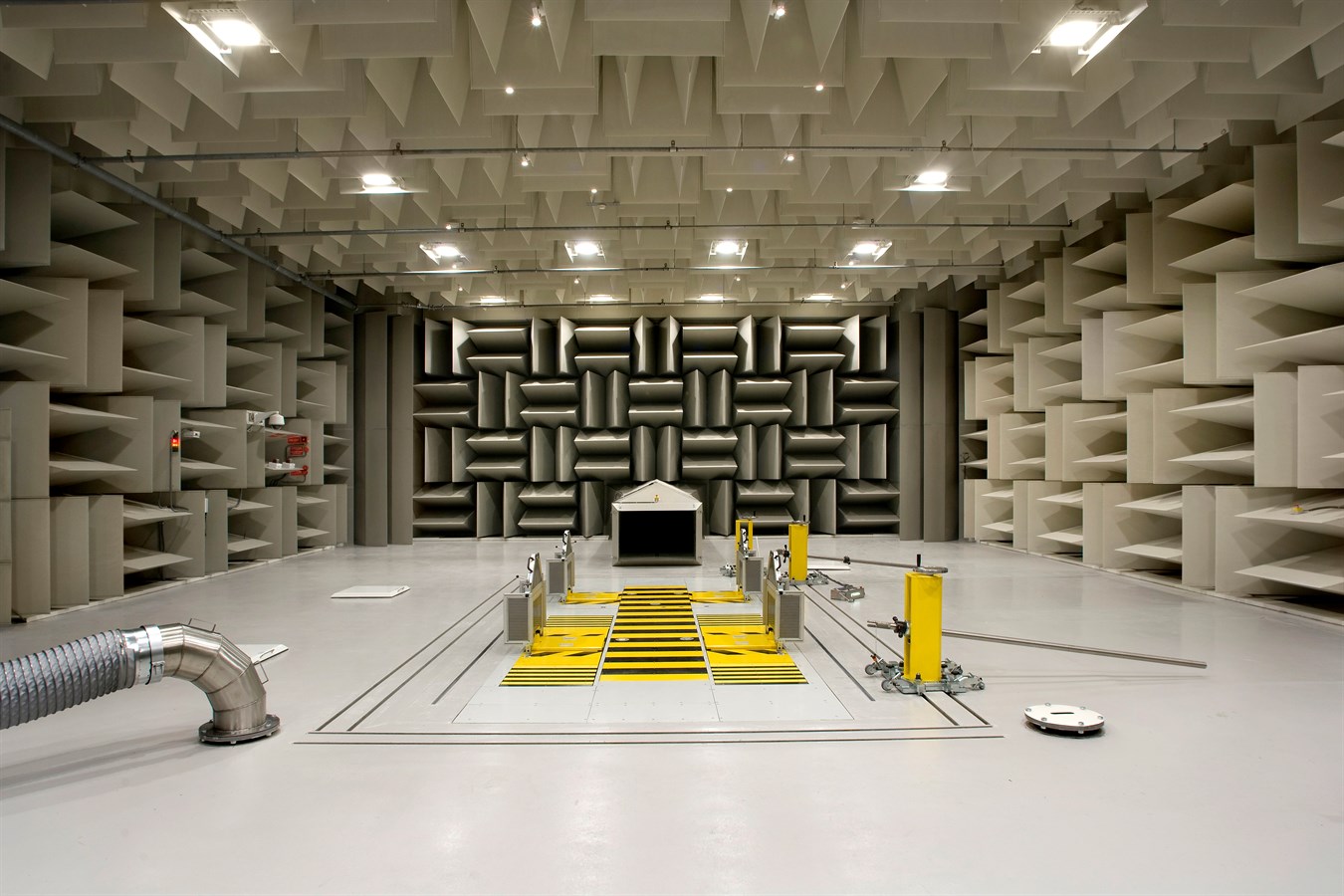 The Volvo Cars Acoustic Laboratory