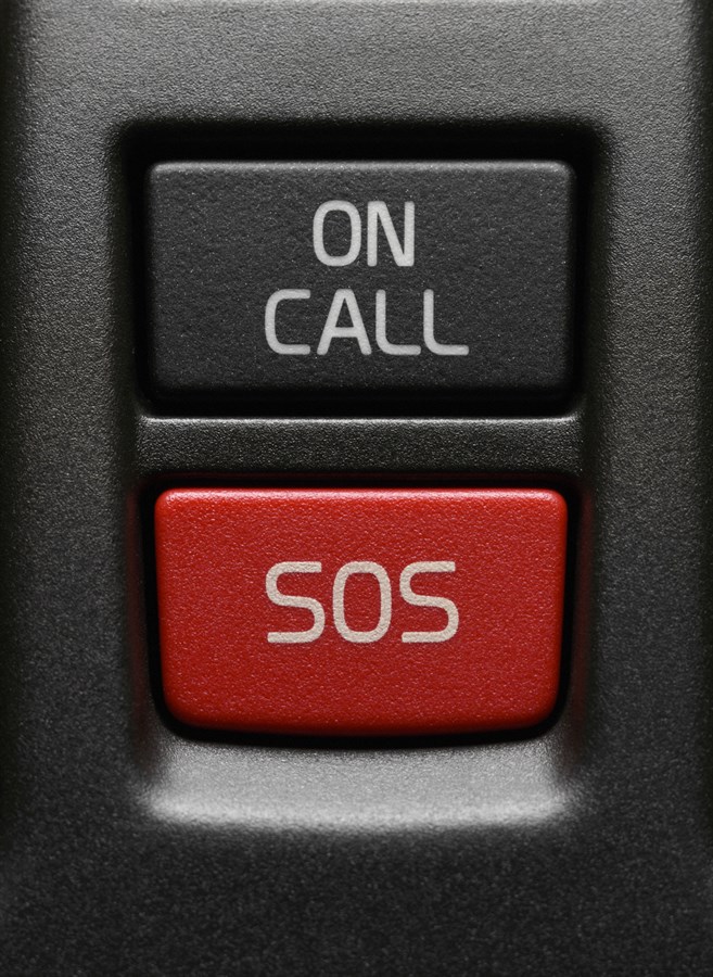 Volvo onCall SOS-button to press for assistance