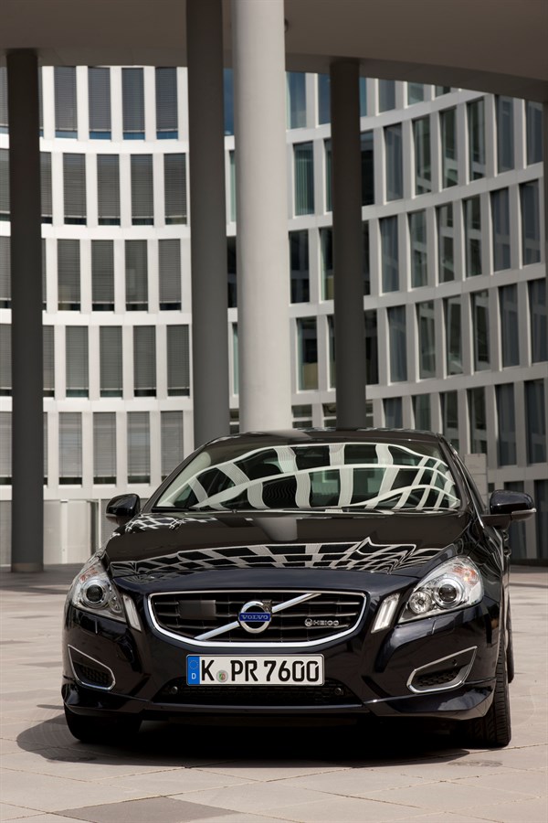 Volvo S60 T6 Design by Heico Sportiv
