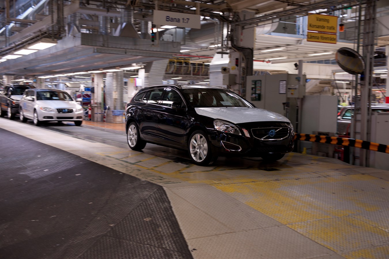 The production of the new V60 started 2010 in the Torslanda plant.
