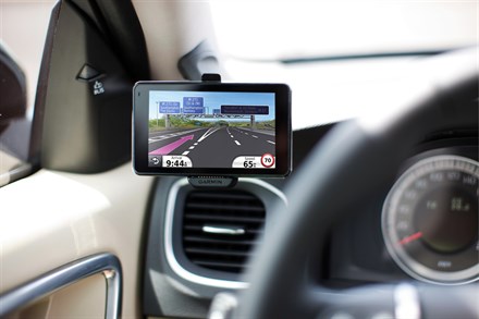 Ultra-thin, integrated navigation kit now available for all current Volvo models