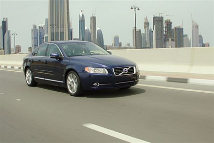 Volvo S80, model year 2012, driving footage (6:36)