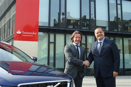 Volvo und Santander werden Partner im Bereich der Finanzdienstleistungen
