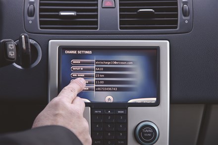 Volvo Personvagnar partner i utveckling av smart laddningskoncept för elbilar