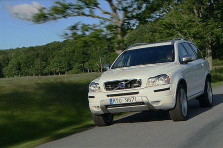 Volvo XC90, model year 2013, driving footage (1:17)