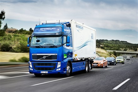 Volvo mahnt verbindliche Rahmenbedingungen für autonomes Fahren an