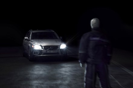 Volvo Car Group onthult veiligheids- en ondersteuningsfuncties van wereldklasse in de gloednieuwe XC90 in 2014