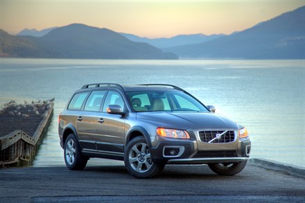 2009 Volvo XC70 T6 Announced at New York Auto Show