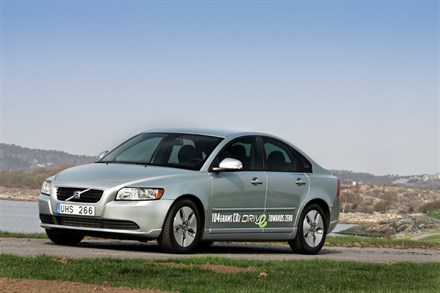 Volvo S40 DRIVe awarded green car of the year