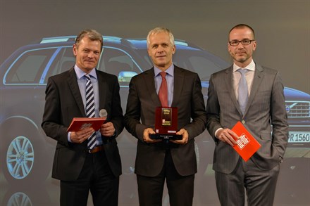 AutoBild und Schwacke bestätigen: Volvo XC90 ist „Wertmeister 2014“ 