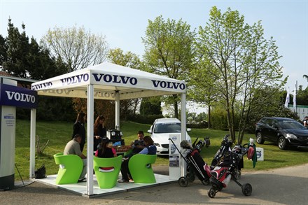 Volvo in Golf: Volvo è da sempre uno dei premium brand più vicini al mondo del Golf Un'auto su misura apprezzata dai Golfisti di tutti il Mondo