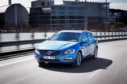 Volvo Cars presenta una soluzione unica per integrare le auto con guida autonoma nel traffico normale