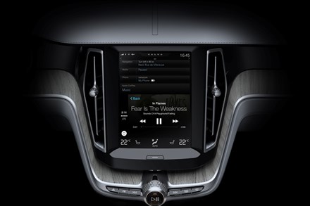 沃尔沃汽车与苹果联手打造车载服务全球同盟 沃尔沃汽车将于2014年起搭载Apple CarPlay服务