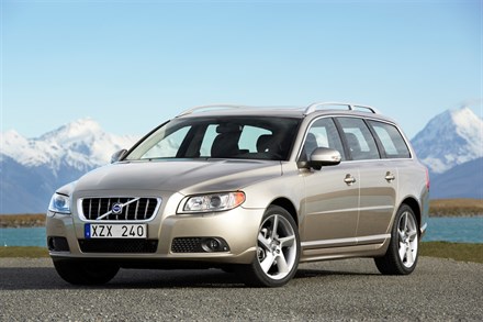 REDEFINING THE PREMIUM ESTATE SECTOR - THE ALL NEW VOLVO V70